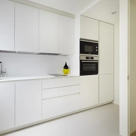Apartment By Feelfree